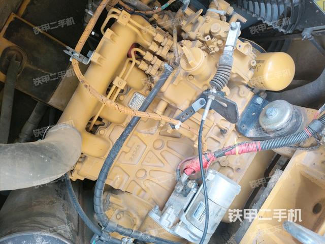 發(fā)動(dòng)機(jī)室(上車部件) 發(fā)動(dòng)機(jī)室(上車部件)