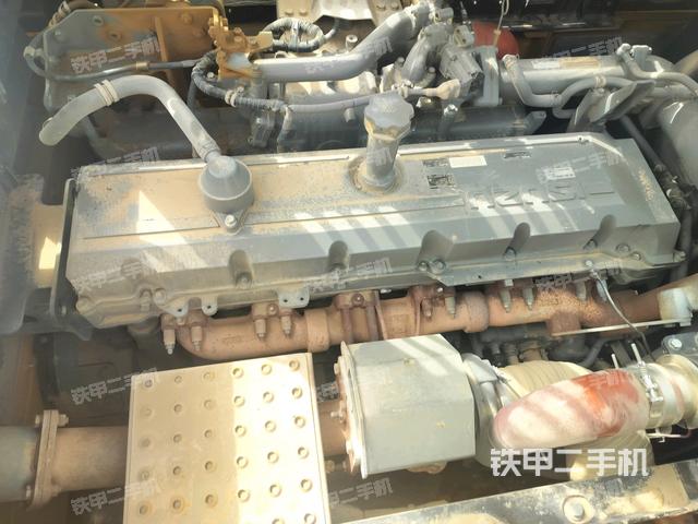 發(fā)動(dòng)機(jī)室（上車部件）