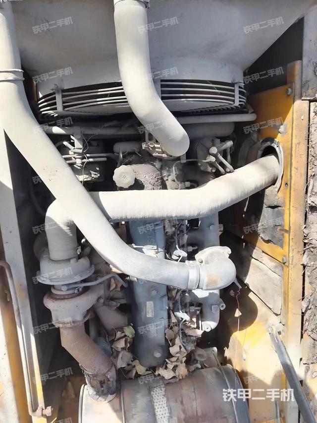 發(fā)動機(jī)整體俯視（整機(jī)外觀）