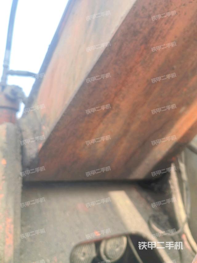 大臂根部?斜視(工作和回轉(zhuǎn)裝置) 大臂根部?斜視(工作和回轉(zhuǎn)裝置)