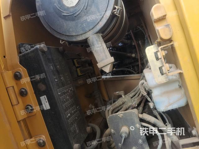 液壓泵斜45?左（大件艙室）