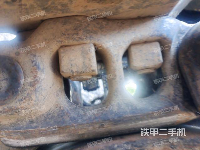 右側(cè)履帶整體（行走機(jī)構(gòu)）