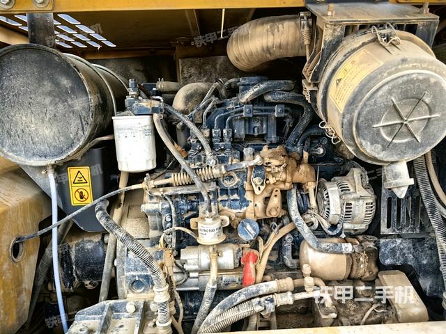 發(fā)動機室(上車部件) 發(fā)動機室(上車部件)