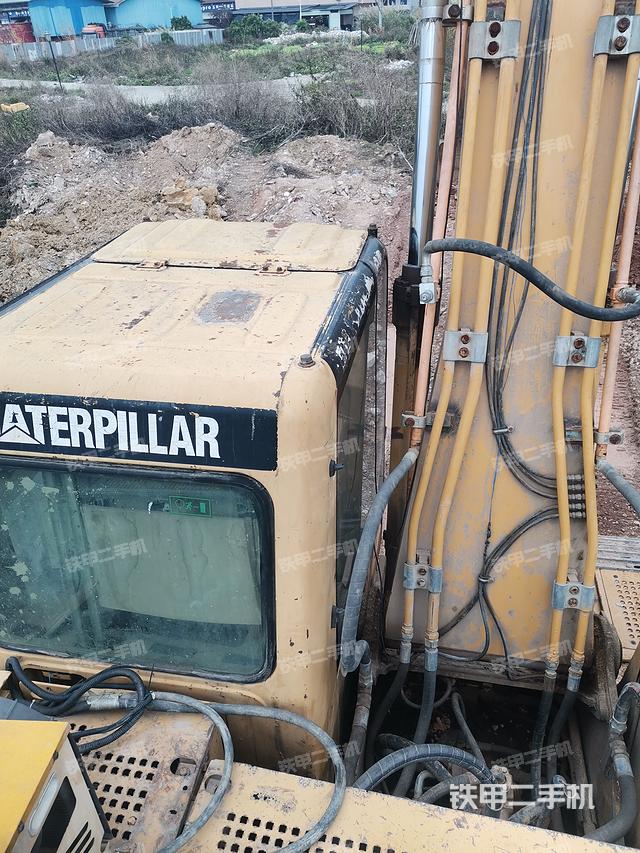 駕駛室頂部（整機(jī)外觀）