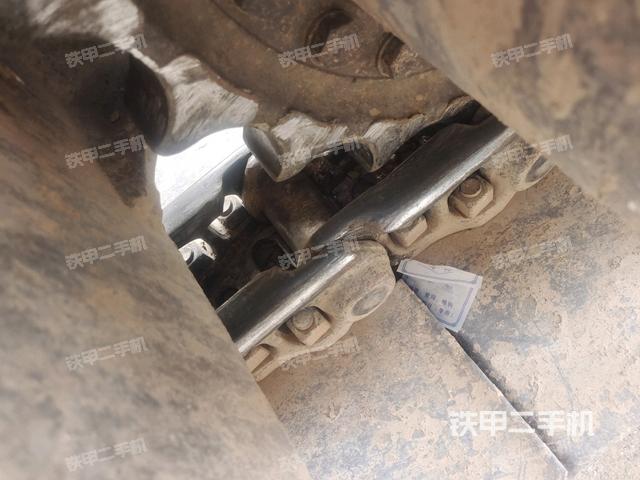 右側(cè)行走馬達(dá)蓋板（行走機(jī)構(gòu)）