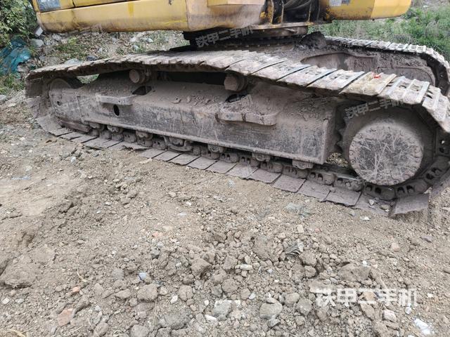 左側(cè)履帶整體?（行走機(jī)構(gòu)）