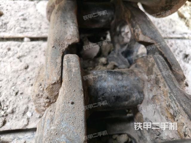 左導(dǎo)向輪（行走機(jī)構(gòu)）