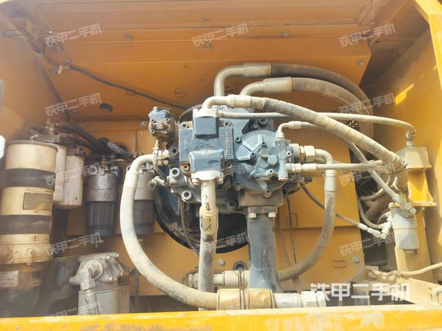 液壓泵室（大件艙室）