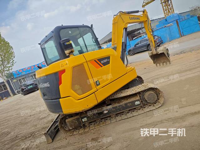 整機(jī)右后45°（整機(jī)外觀）