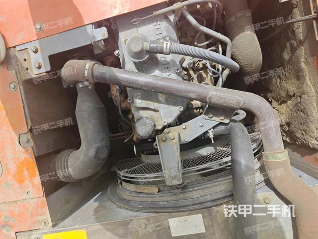 發(fā)動機(jī)室（上車部件）