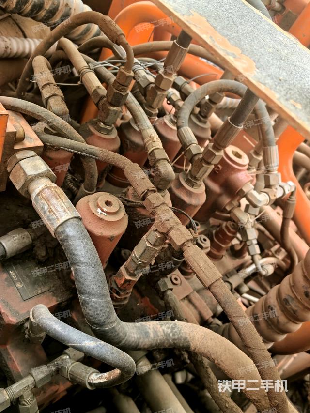 分配閥（上車部件）