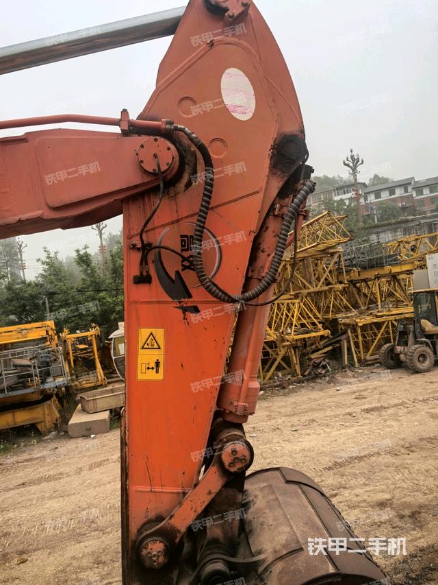 小臂整體左后（工作和回轉(zhuǎn)裝置）