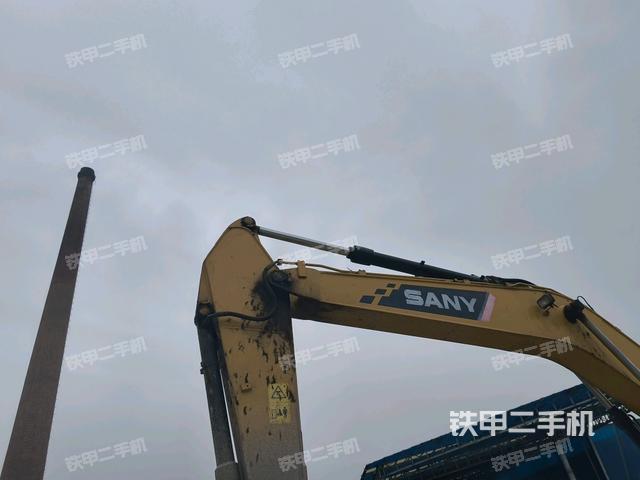 小臂整體右前(工作和回轉(zhuǎn)裝置) 小臂整體右前(工作和回轉(zhuǎn)裝置)