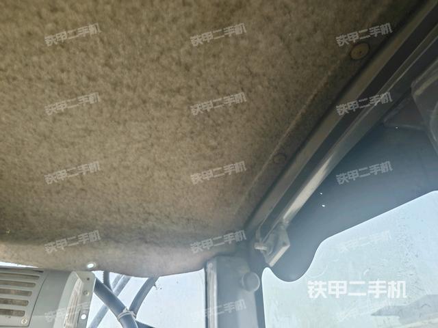 后窗玻璃角標(biāo)（駕駛室部分）