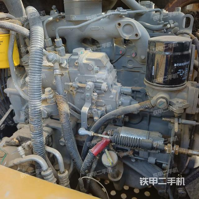 發(fā)動機整體俯視（整機外觀）