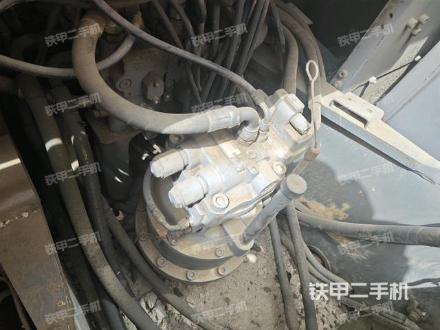 回轉(zhuǎn)馬達(dá)（上車部件）