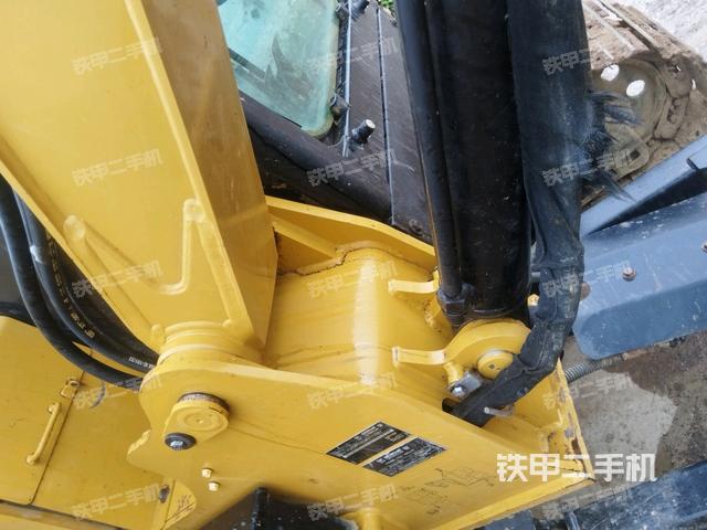 大臂根部?斜(工作和回轉(zhuǎn)裝置) 大臂根部?斜(工作和回轉(zhuǎn)裝置)