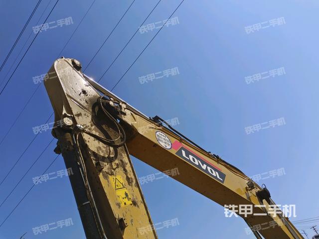 小臂整體右前（工作和回轉裝置）