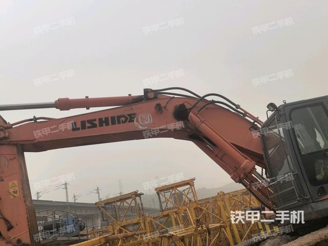 大臂整體?右側(cè)（工作和回轉(zhuǎn)裝置）