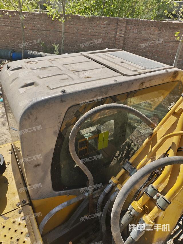 駕駛室頂部俯視（上車部件）