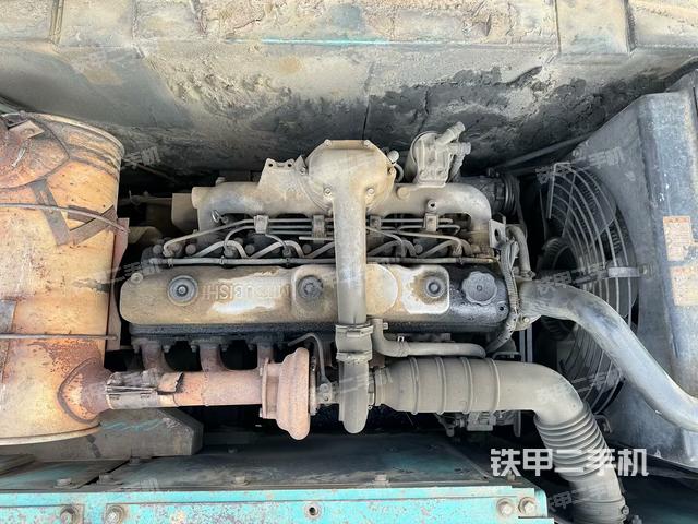 發(fā)動機整體俯視(整機外觀) 發(fā)動機整體俯視(整機外觀)