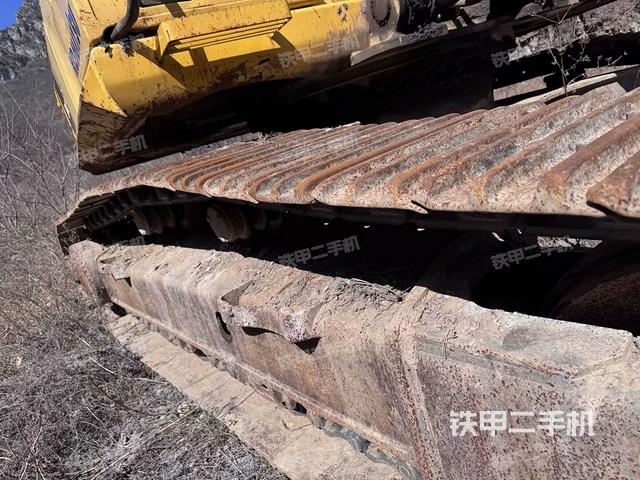 單側(cè)履帶整體（整機(jī)外觀）