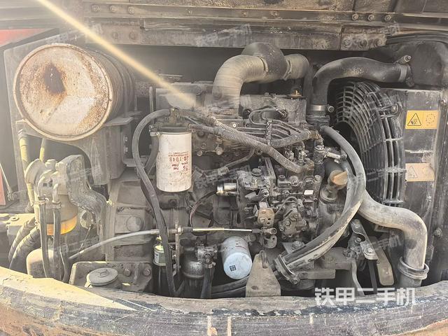 發(fā)動(dòng)機(jī)整體俯視(整機(jī)外觀) 發(fā)動(dòng)機(jī)整體俯視(整機(jī)外觀)