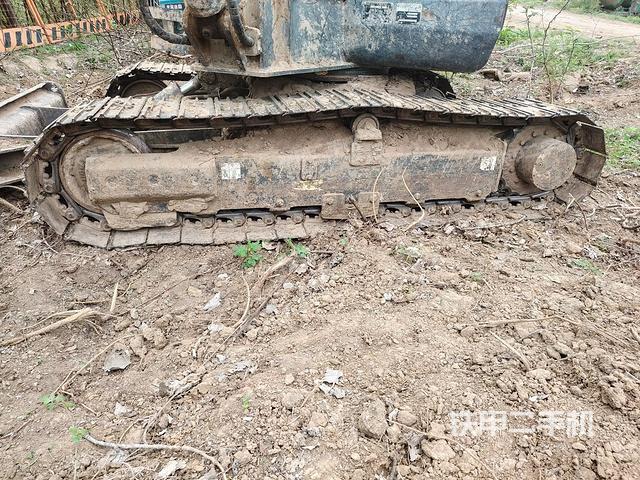 单侧履带整体（整机外观）