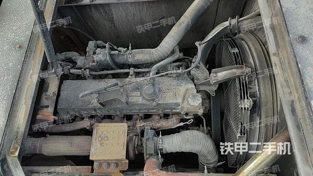 发动机整体俯视（整机外观）