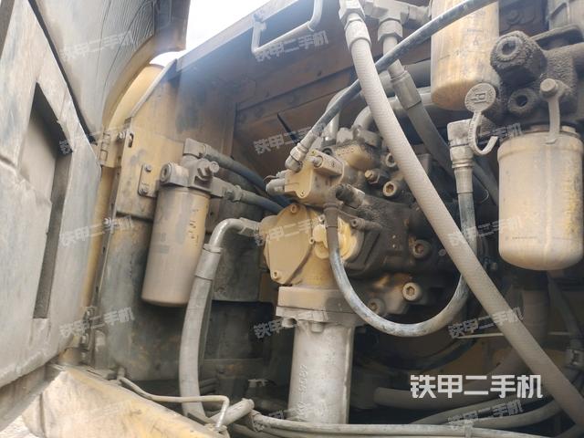 電瓶(大件艙室) 電瓶(大件艙室)