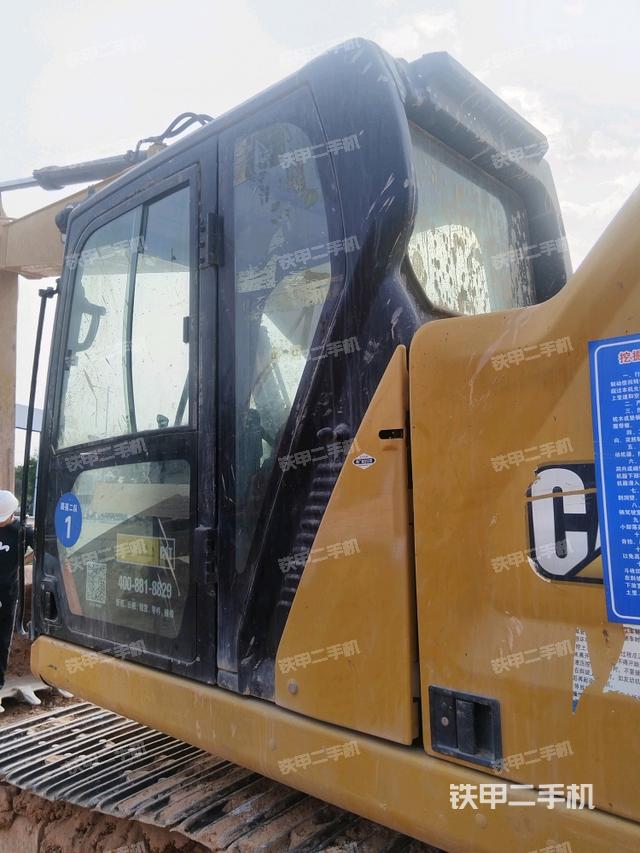 駕駛室左后45度（駕駛室部分）