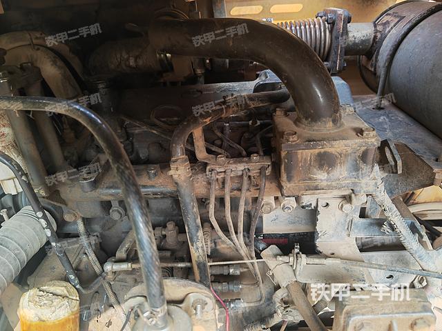 发动机整体俯视（整机外观）