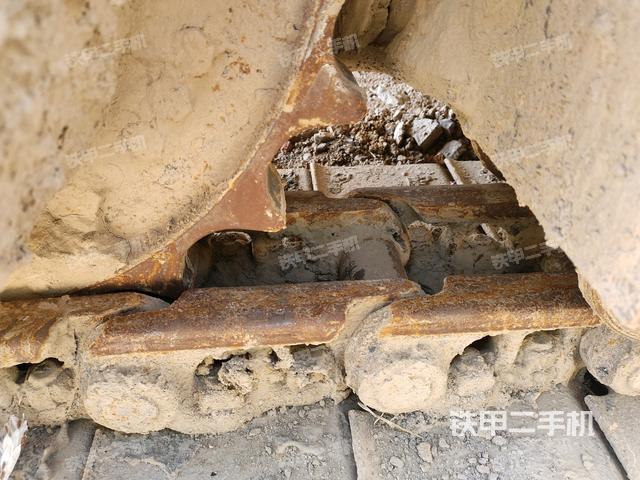 右側行走馬達蓋板（行走機構）