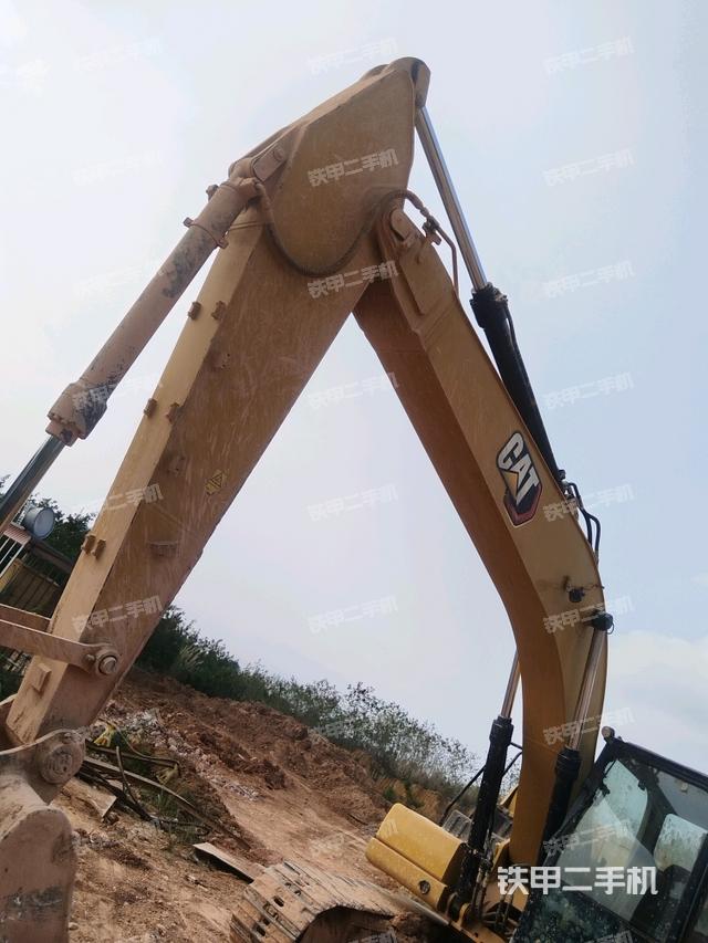 大臂整體?右側(cè)（工作和回轉(zhuǎn)裝置）