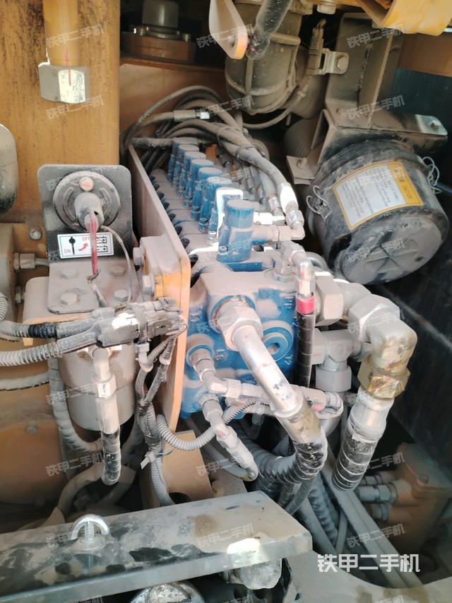 分配閥（上車部件）