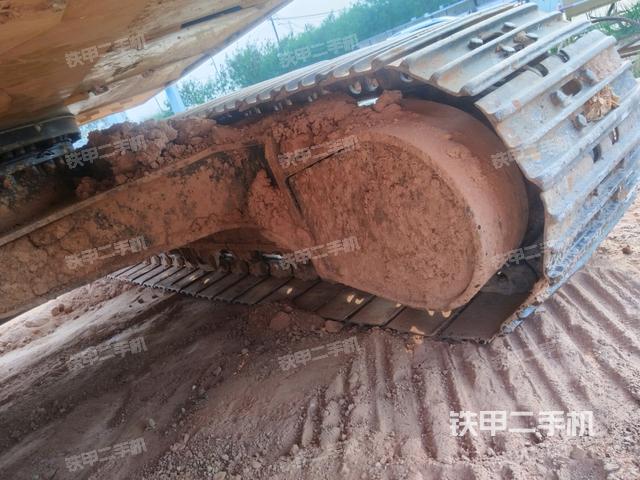 右側(cè)行走馬達(dá)蓋板（行走機(jī)構(gòu)）