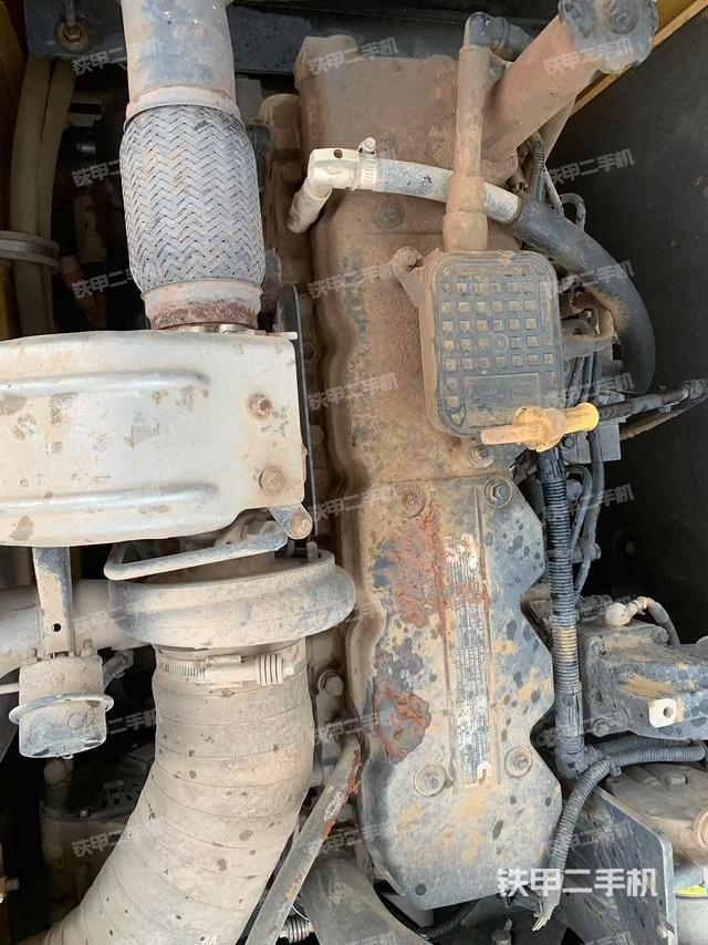 發(fā)動(dòng)機(jī)整體俯視（整機(jī)外觀）