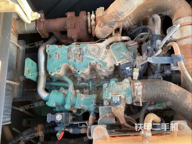 發(fā)動(dòng)機(jī)整體俯視（整機(jī)外觀）