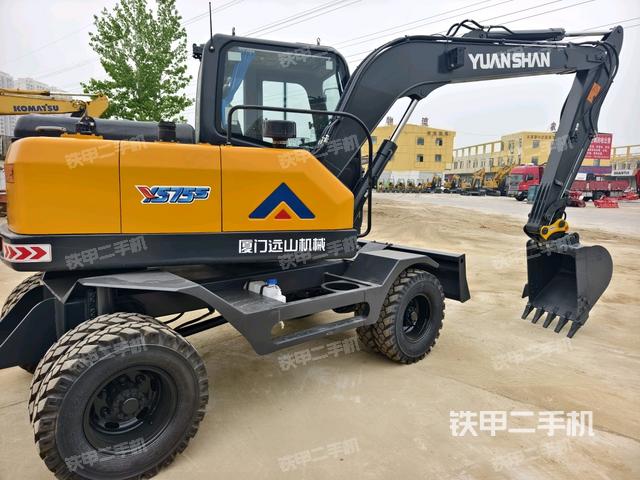 右后45(整機(jī)外觀) 右后45(整機(jī)外觀)