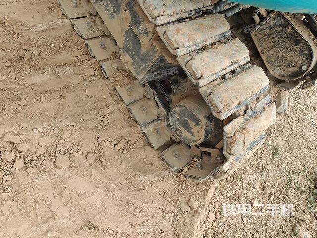 單側履帶整體（整機外觀）