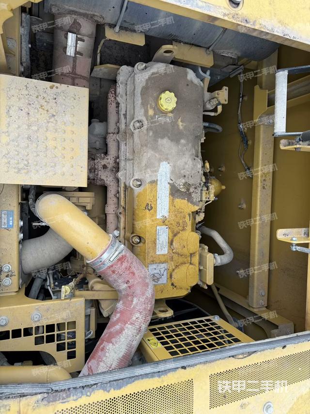 發(fā)動(dòng)機(jī)整體俯視（整機(jī)外觀）