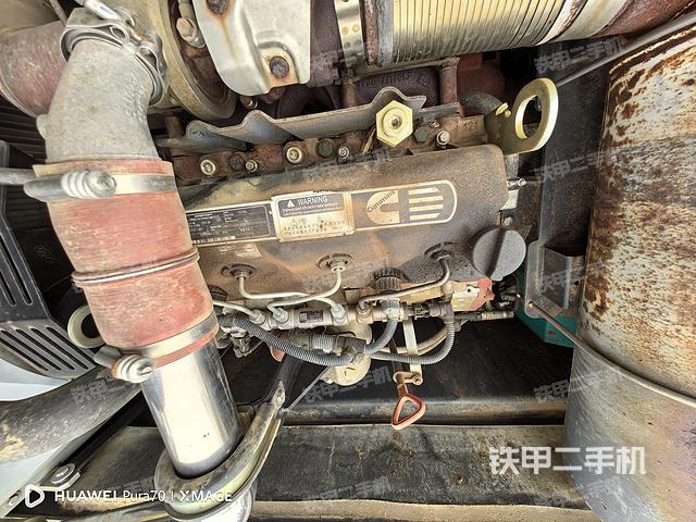 發(fā)動機整體俯視(整機外觀) 發(fā)動機整體俯視(整機外觀)