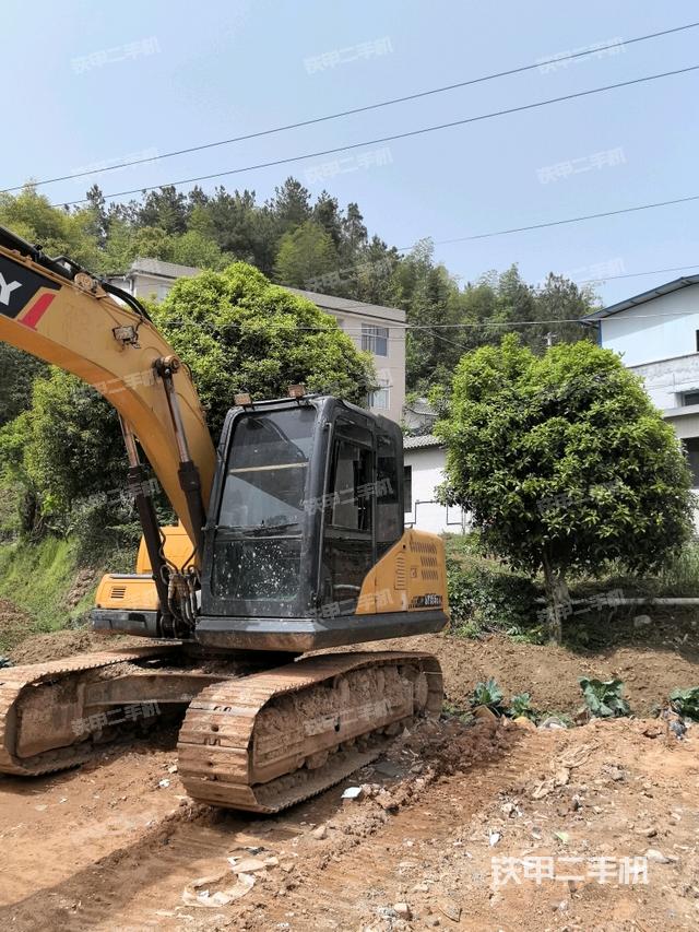右前45(整機(jī)外觀) 右前45(整機(jī)外觀)