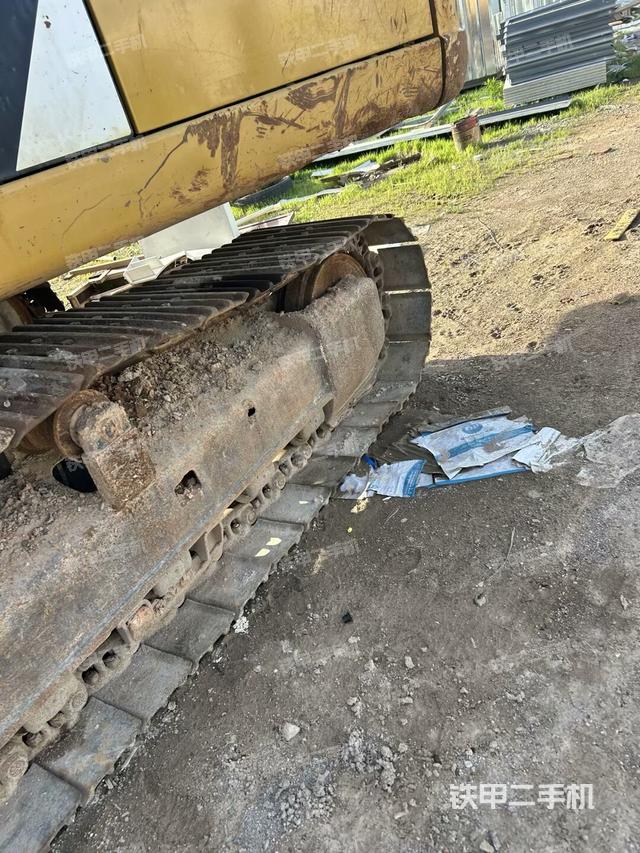 右側(cè)履帶整體（行走機(jī)構(gòu)）