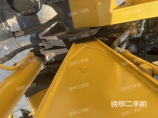 大臂根部?斜(工作和回轉(zhuǎn)裝置) 大臂根部?斜(工作和回轉(zhuǎn)裝置)