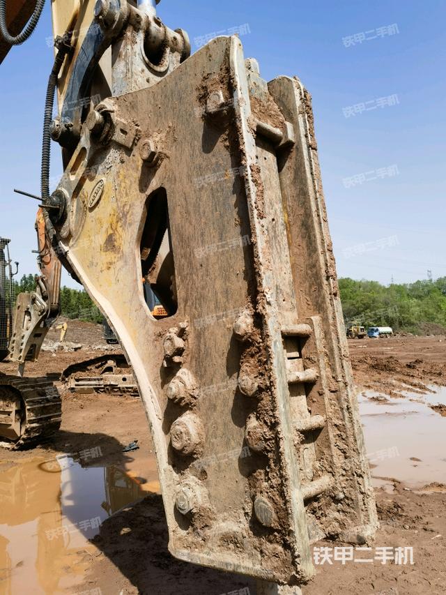 鏟斗45度（工作和回轉(zhuǎn)裝置）