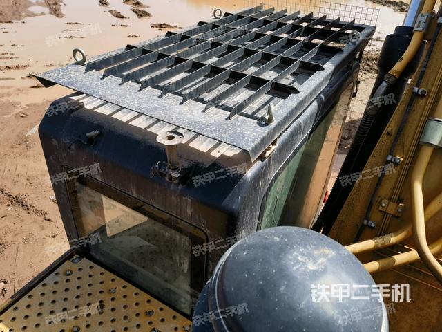 駕駛室頂部俯視（上車部件）