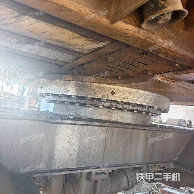 驾驶室整体（整机外观）