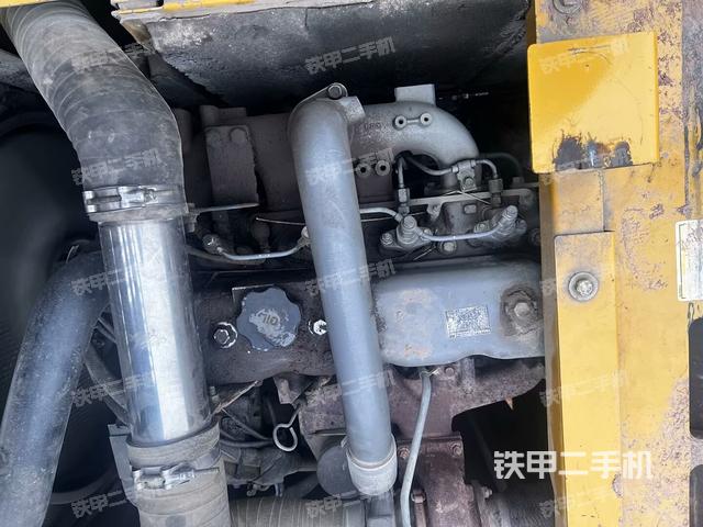 發(fā)動(dòng)機(jī)室(上車部件) 發(fā)動(dòng)機(jī)室(上車部件)