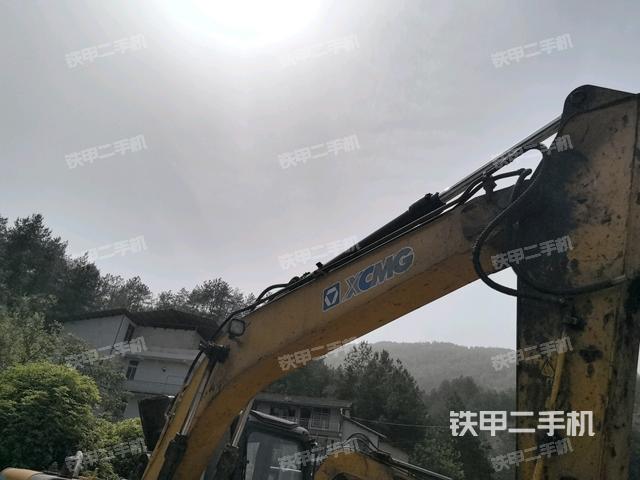 大臂整體?右側(cè)(工作和回轉(zhuǎn)裝置) 大臂整體?右側(cè)(工作和回轉(zhuǎn)裝置)